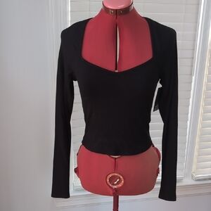 Chic Black Ribbed Top With Sweetheart Neckline Witchy Vamp Whimsigoth Essential